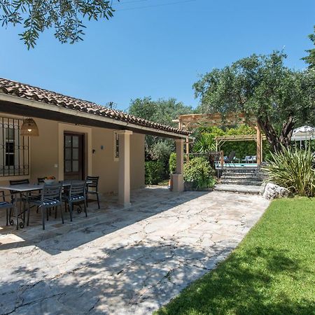 Villa Apleton Kassiopi Bagian luar foto