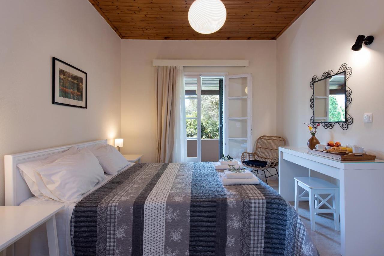 Villa Apleton Kassiopi Bagian luar foto