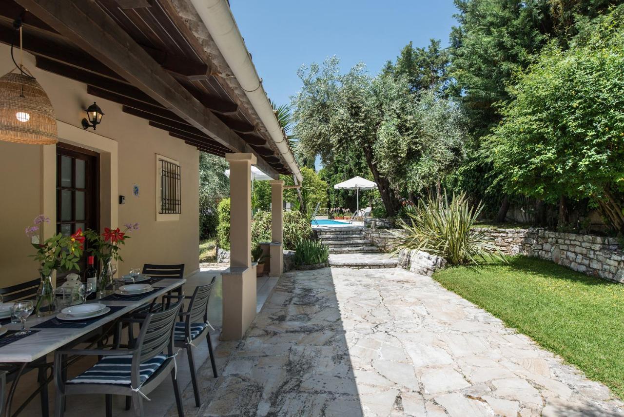 Villa Apleton Kassiopi Bagian luar foto