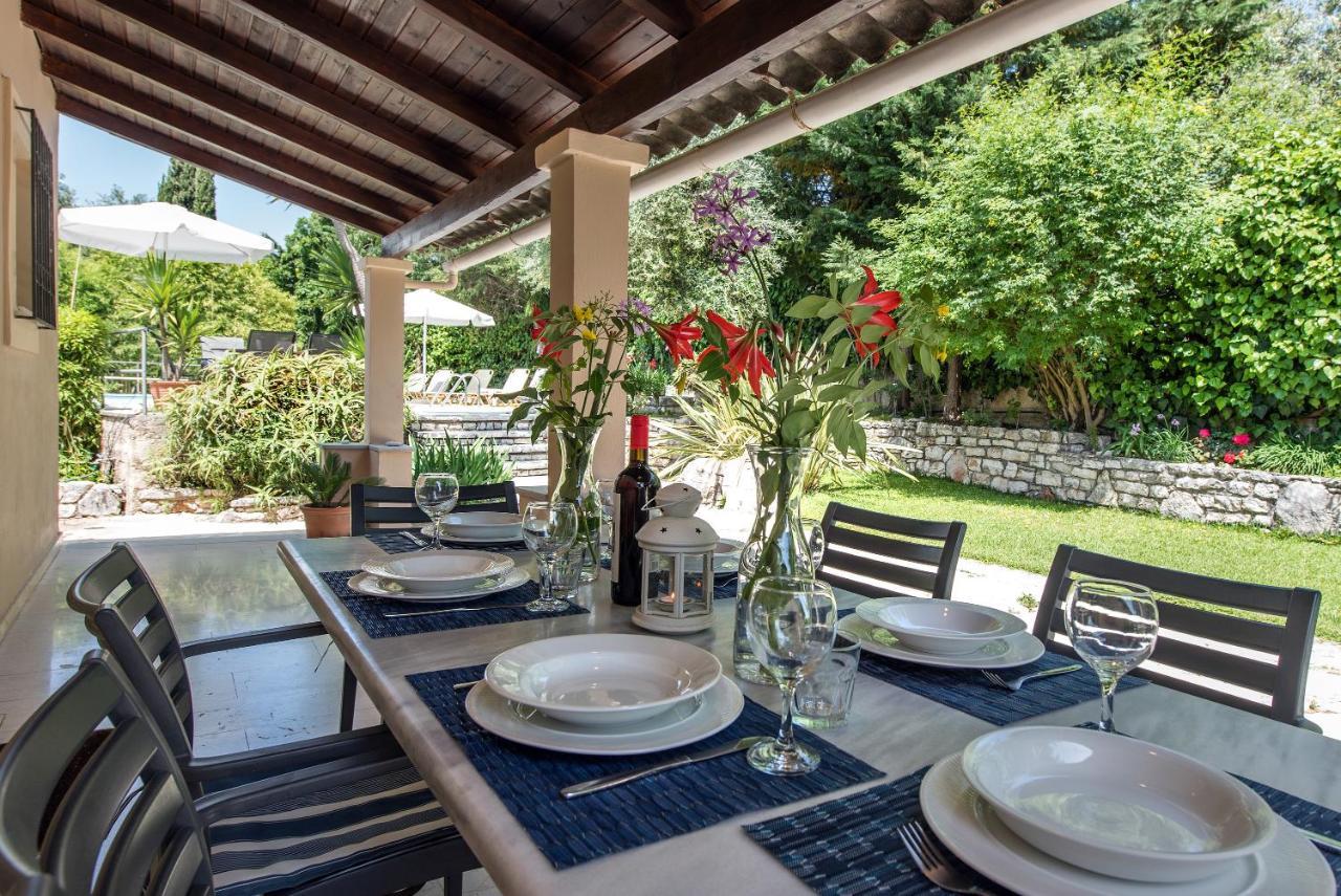 Villa Apleton Kassiopi Bagian luar foto