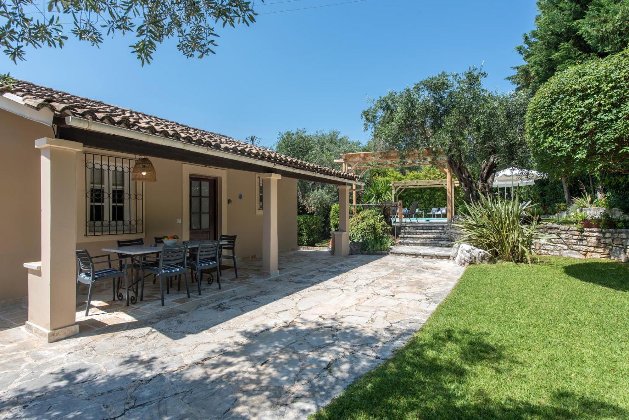 Villa Apleton Kassiopi Bagian luar foto