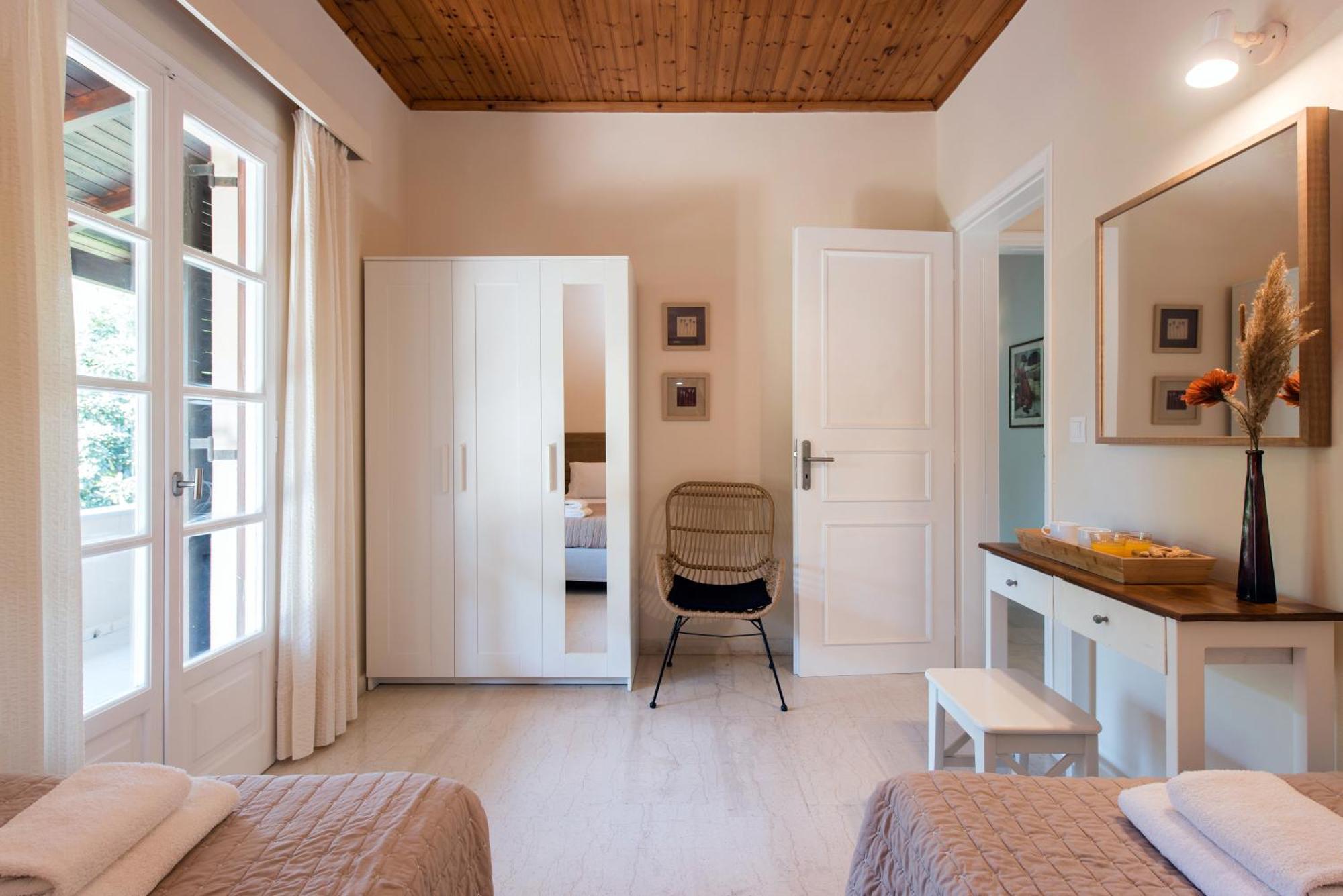 Villa Apleton Kassiopi Bagian luar foto