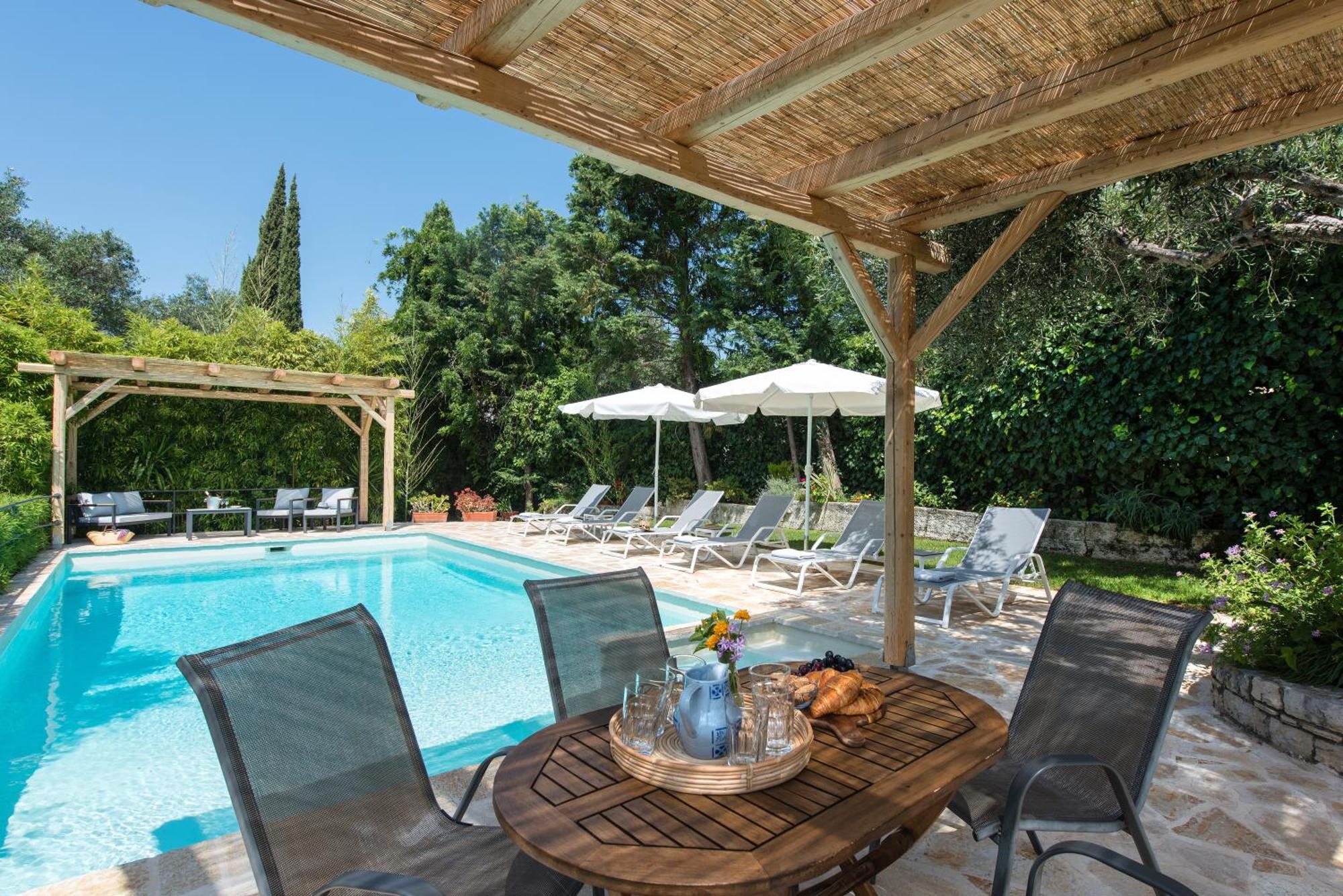 Villa Apleton Kassiopi Bagian luar foto