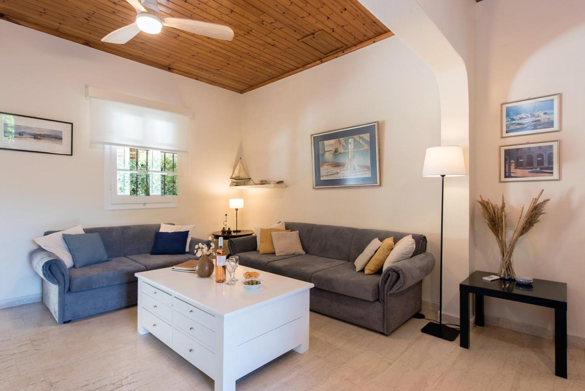 Villa Apleton Kassiopi Bagian luar foto