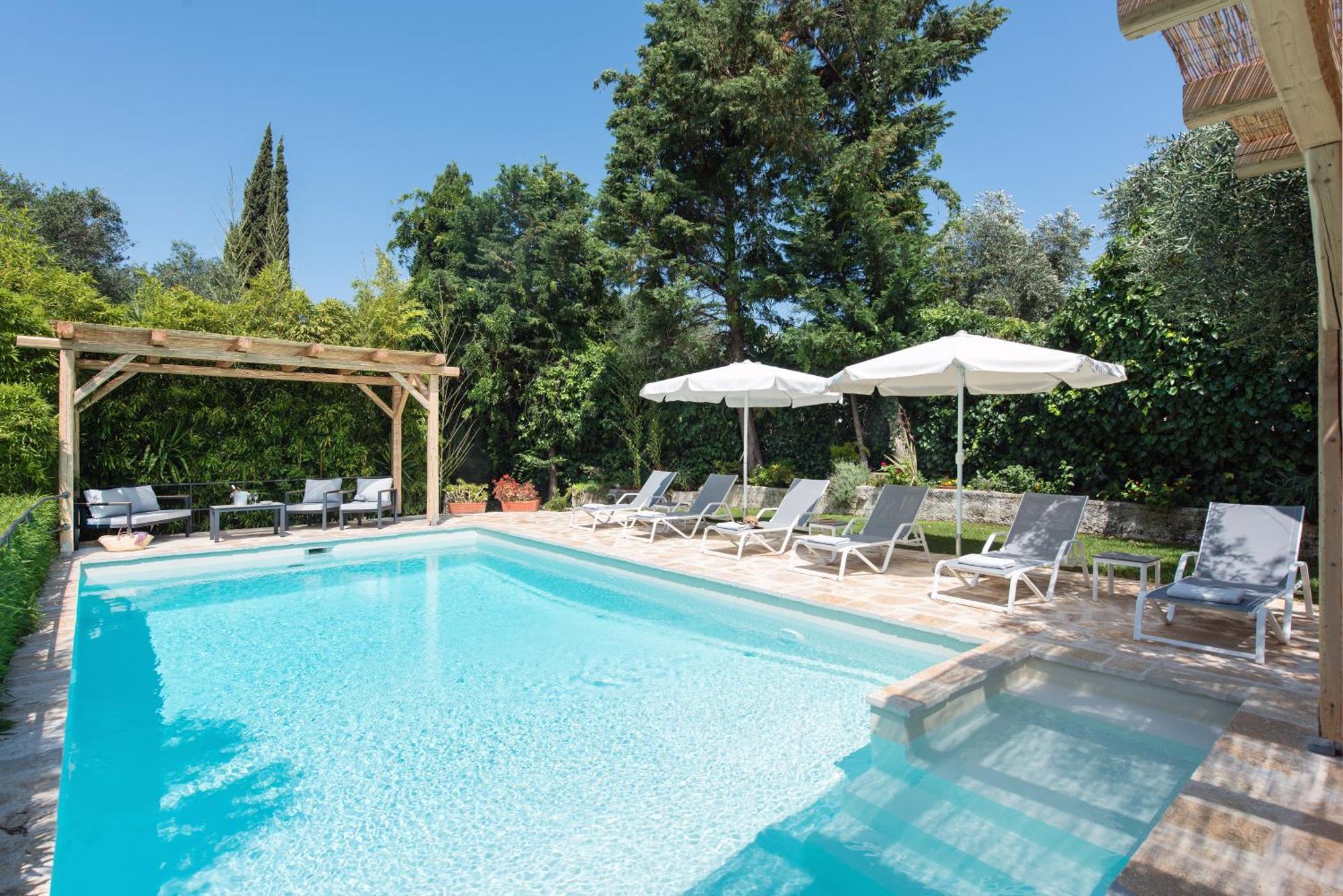 Villa Apleton Kassiopi Bagian luar foto