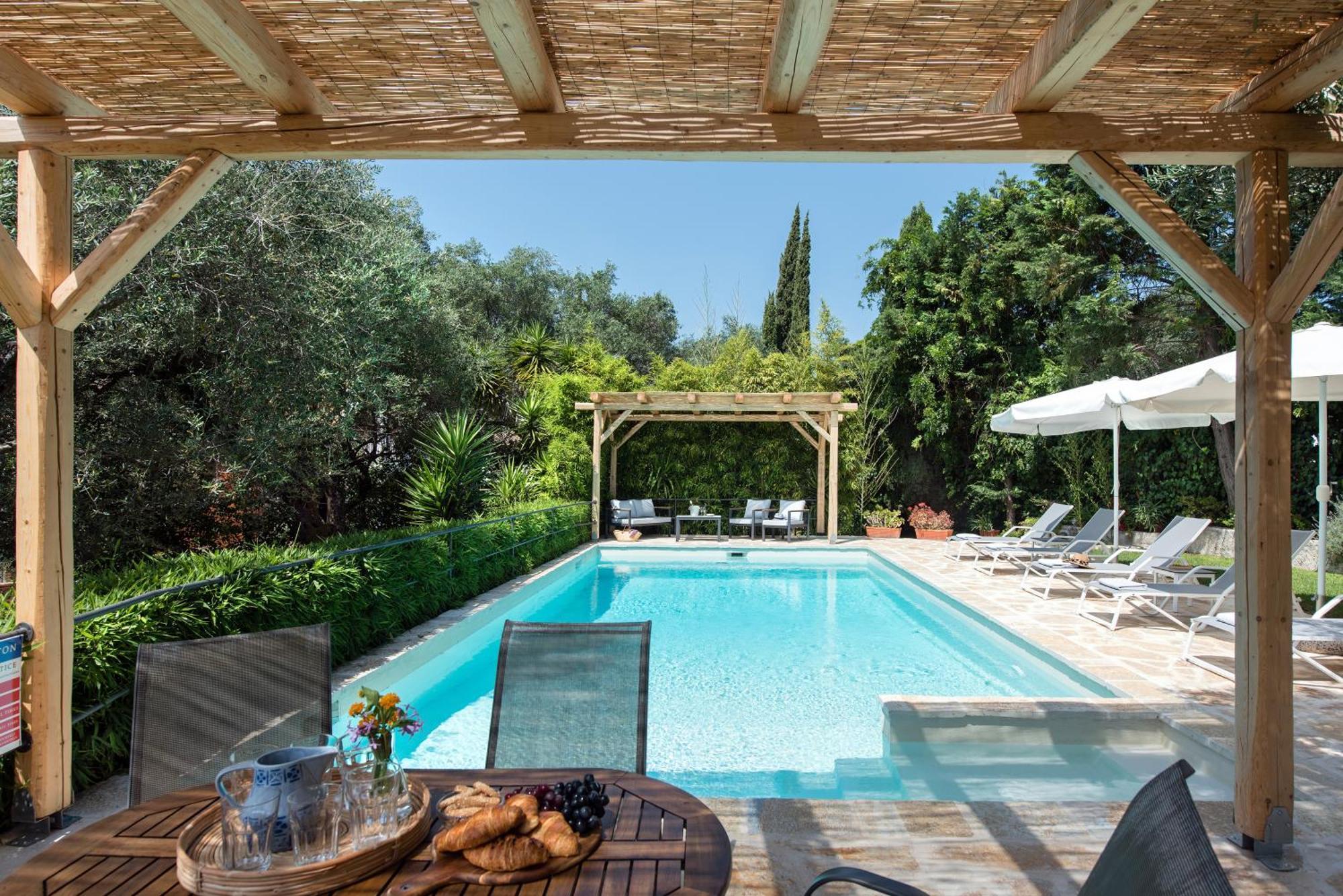 Villa Apleton Kassiopi Bagian luar foto